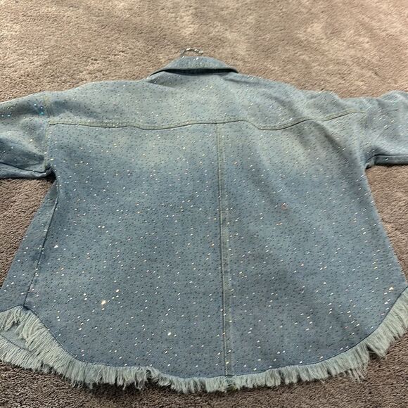 Sparkle denim jacket/Shacket! Frayed bottom! Tons of sparkle all over. Size S - Picture 7 of 9